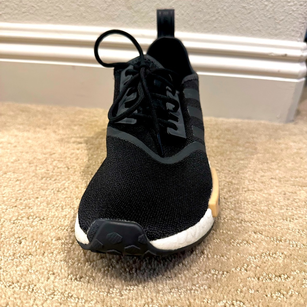 ADIDAS RUNNING SHOES - barely worn - Picture 3 of 4